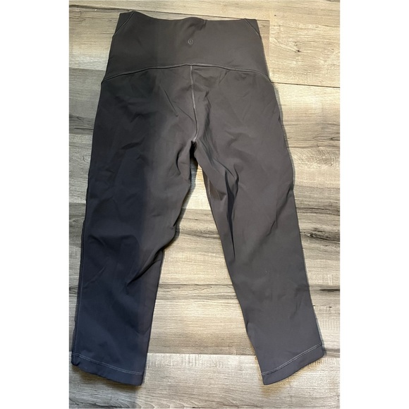 Lululemon Wunder Under Crop (Hi-Rise) Awaken Full-On Luxtreme 21 - Picture 2 of 5